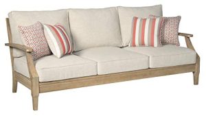 Best Wood for Outdoors Furniture