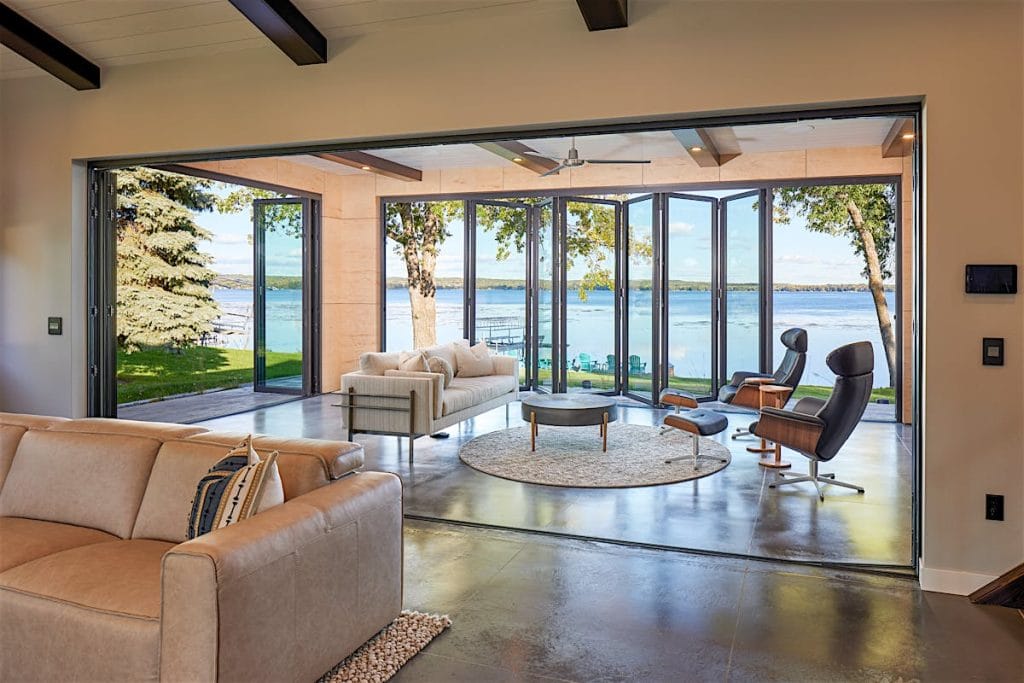 Homes With Glass Walls