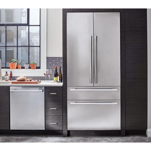 Signature Kitchen Suite