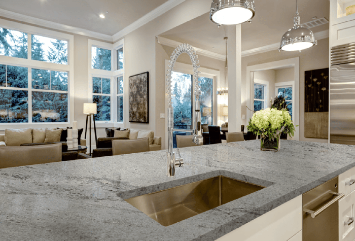 White Kitchen Cabinets With Granite Countertops